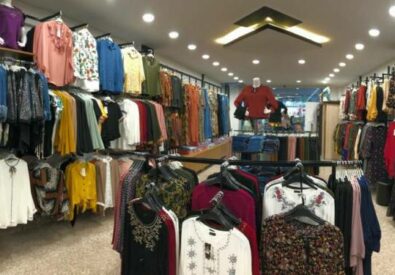 بوشاكي دارين